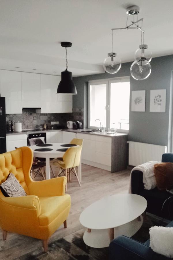 Apartamento Apartament Na Zielonej Z Tarasem Piła Exterior foto
