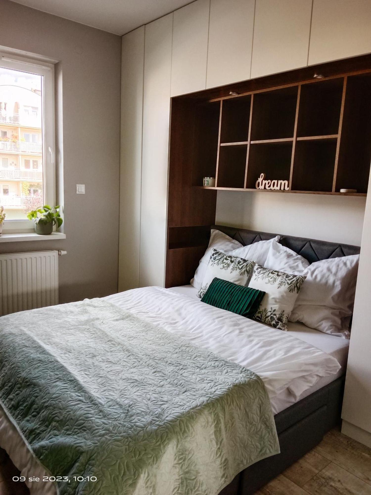 Apartamento Apartament Na Zielonej Z Tarasem Piła Exterior foto